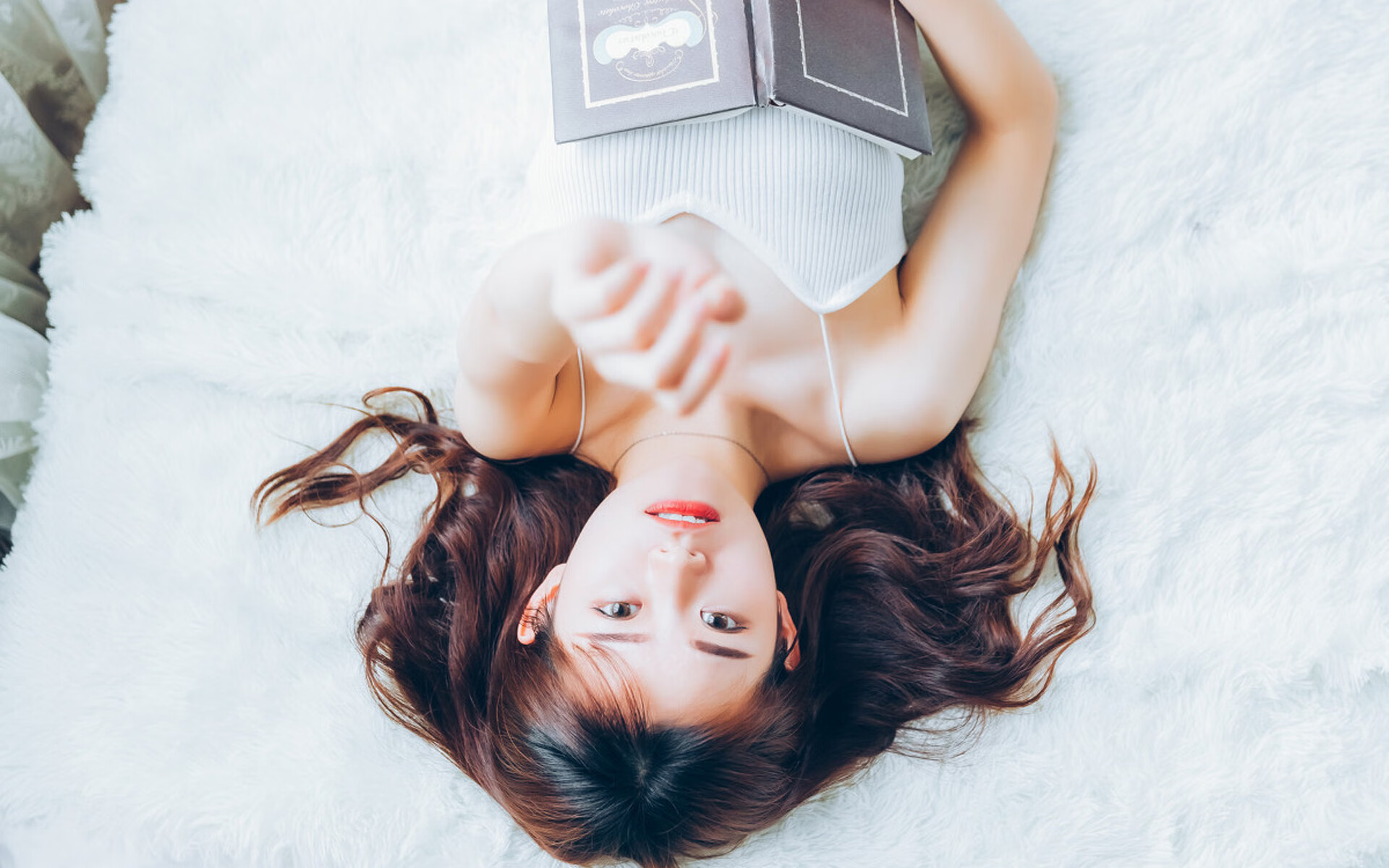 _湖人重燃希望,赢得关键比赛_,湖人 how many more