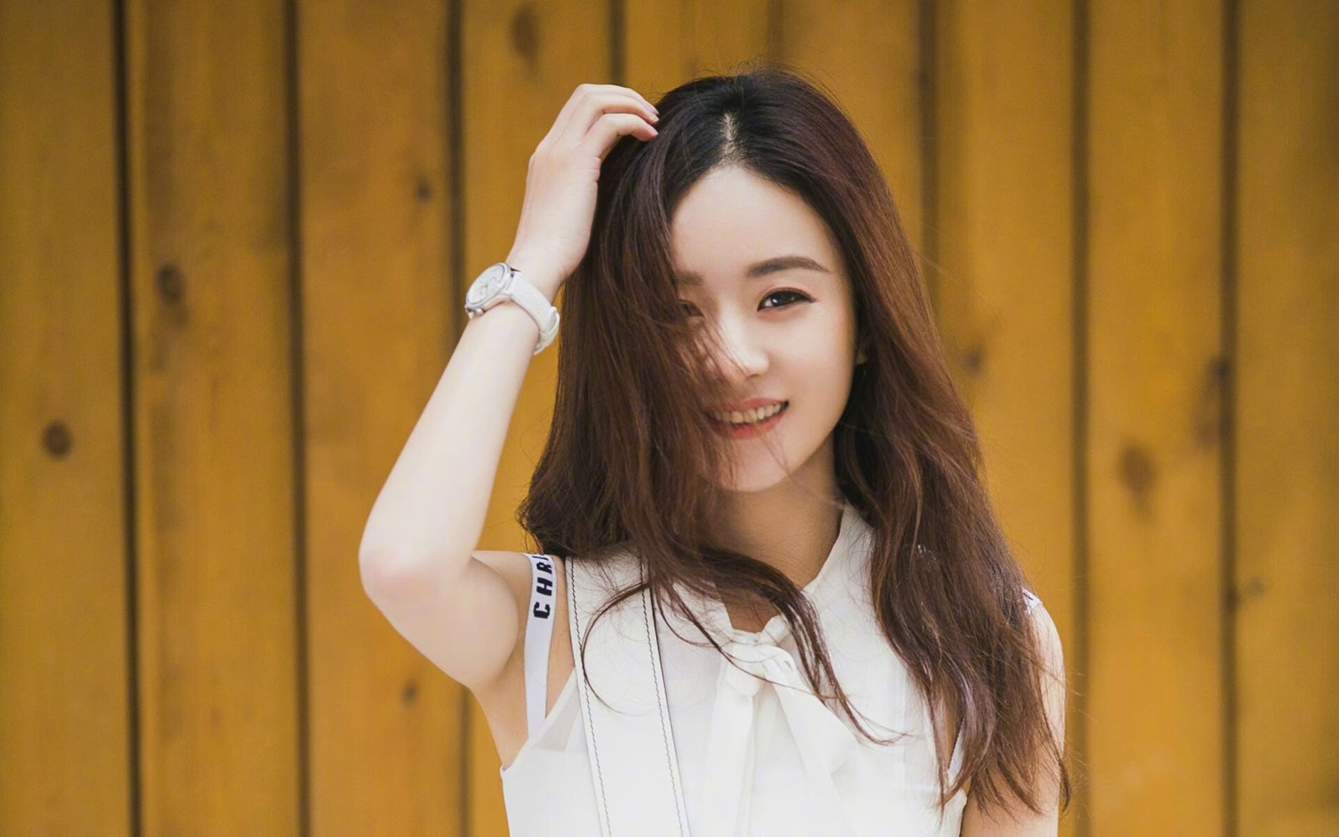 德国女子团体追逐赛选手在决赛中获得铜牌,德国女子单打