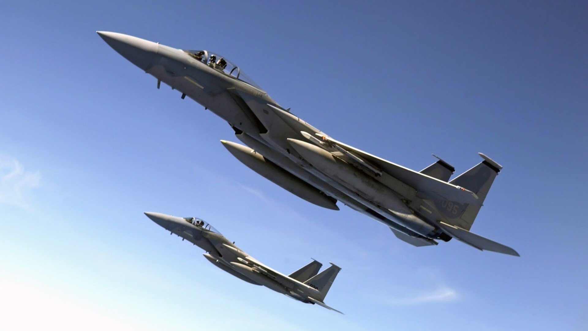 精妙配合下球队实力逐渐展现,精彩对决悄然上演,经典配合进球