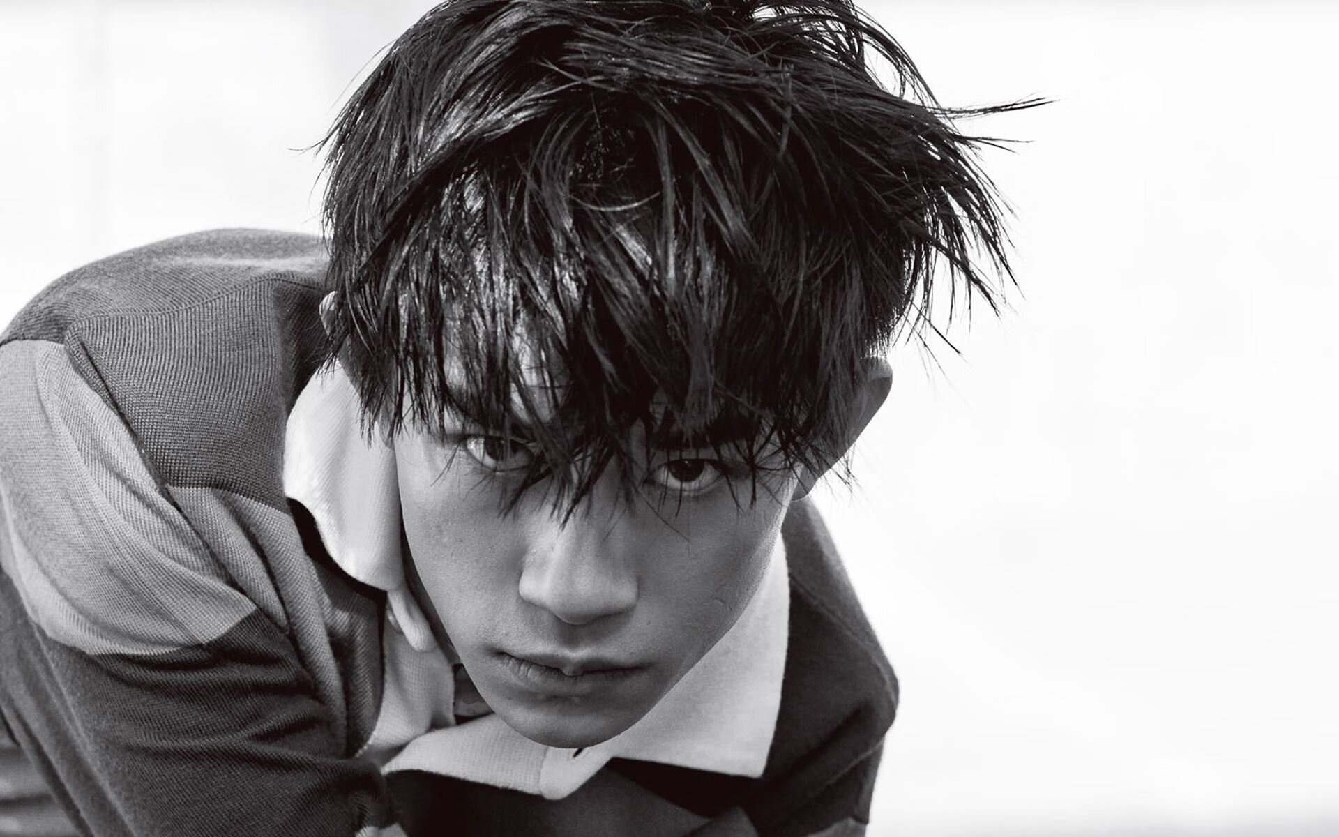 华体会hth网站-欧洲豪门战：巴萨VS皇马年度经典对决回顾，巴萨和皇马欧超