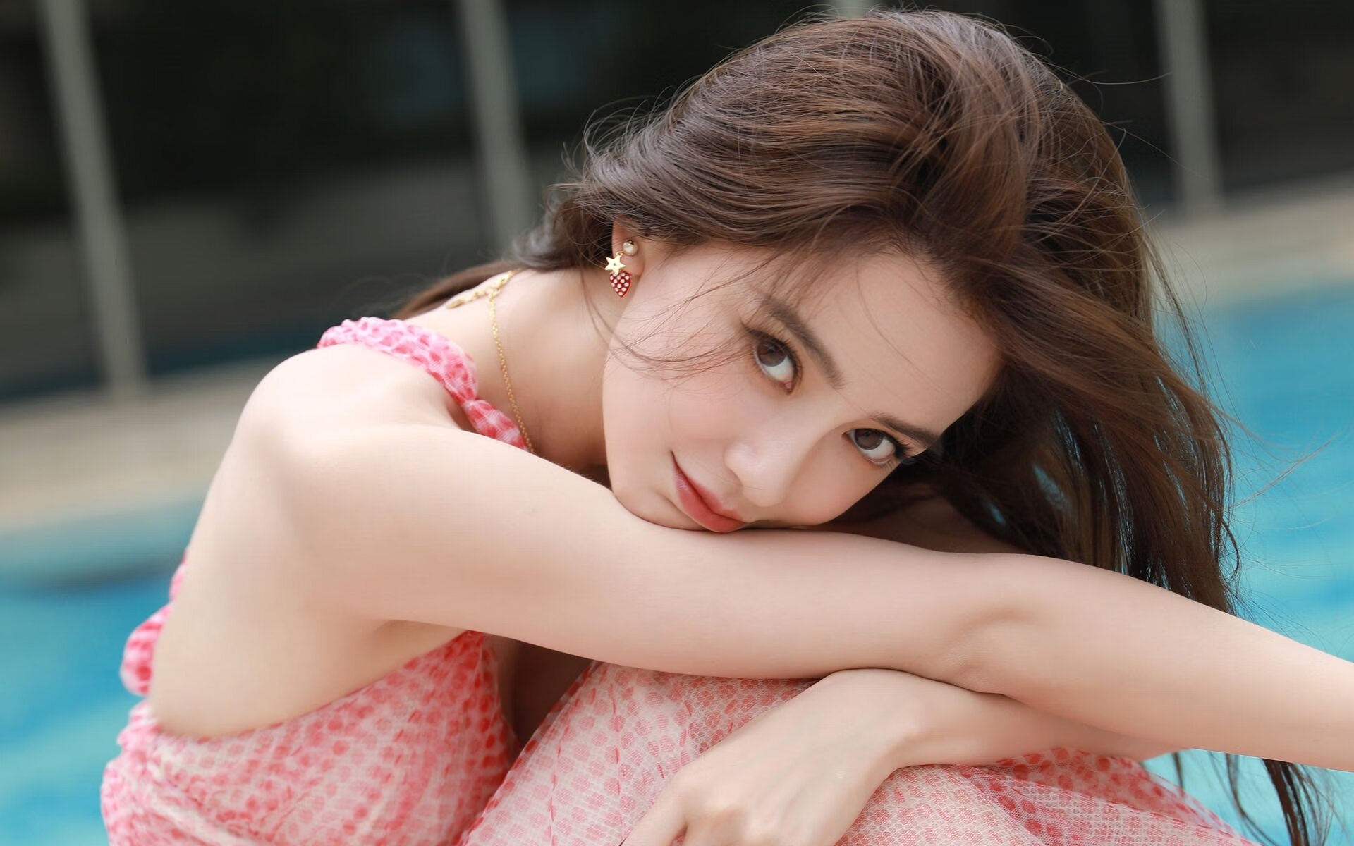 公牛队员相互鼓励强化比赛中沟通效果,公牛队怎么形容