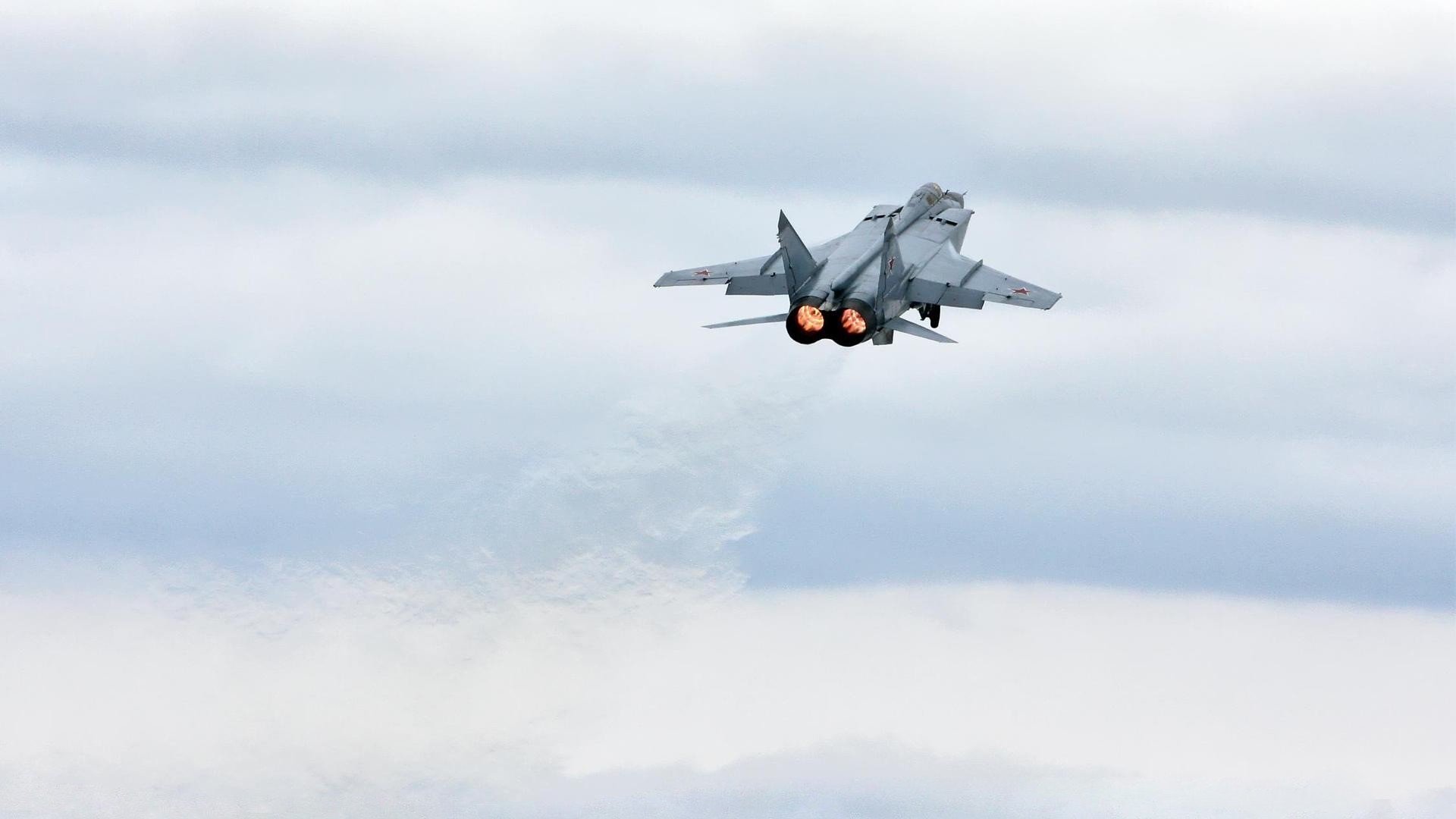 华体会app安装-水球焦点战奥地利沉着应对